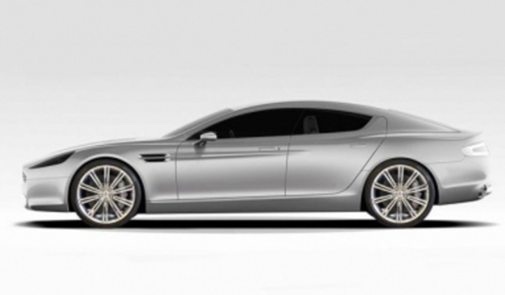 Aston Martin Rapide a jeho boční profil