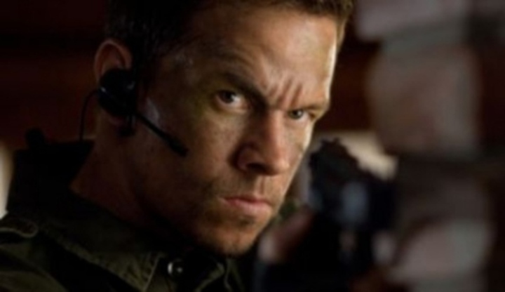 Americký herec Mark Wahlberg ve filmu Odstřelovač