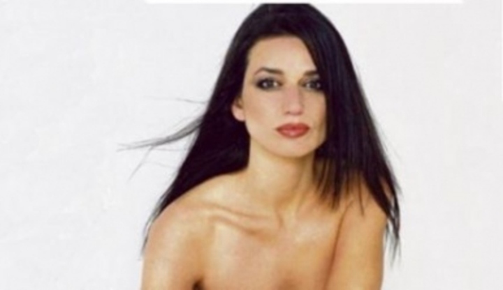 Herečka Adéla Gondíková pózuje nahá na fotografii