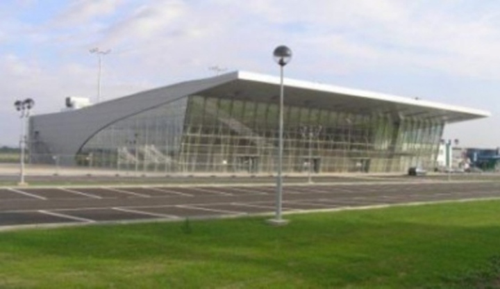 Fotografie terminálu letiště v Mošnově