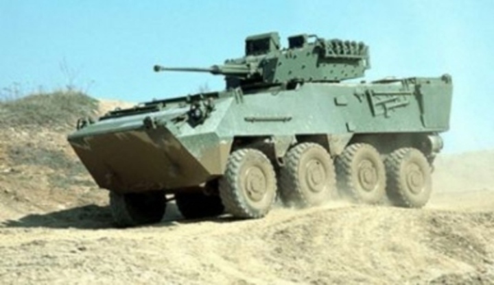 Záběr na tank Pandur II