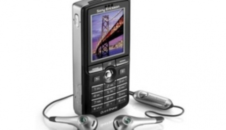 Fotografie mobilu Sony Ericsson K750i