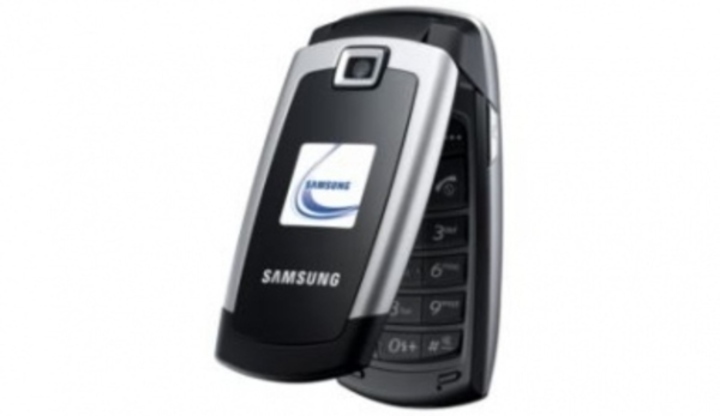 Mobilní telefon Samsung X680