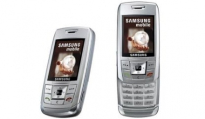 Mobilní telefon Samsung E250