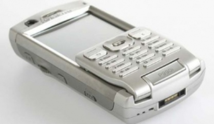 Mobilní telefon Sony Ericsson P990i
