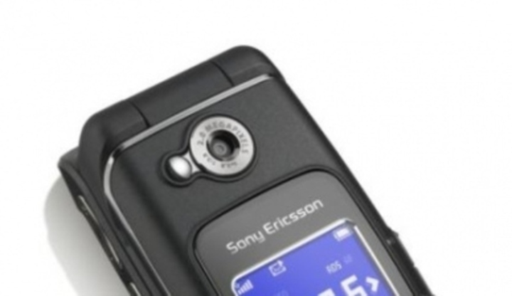 Mobilní telefon značky Sony Ericsson Z710i 1