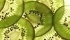 Foto plátků kiwi, které obsahuje hodně vitaminu C.