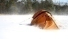 Fotografie stanu, který je ve sněhu