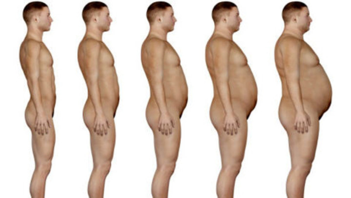 Fotografie muže při jeho přibývání na váze