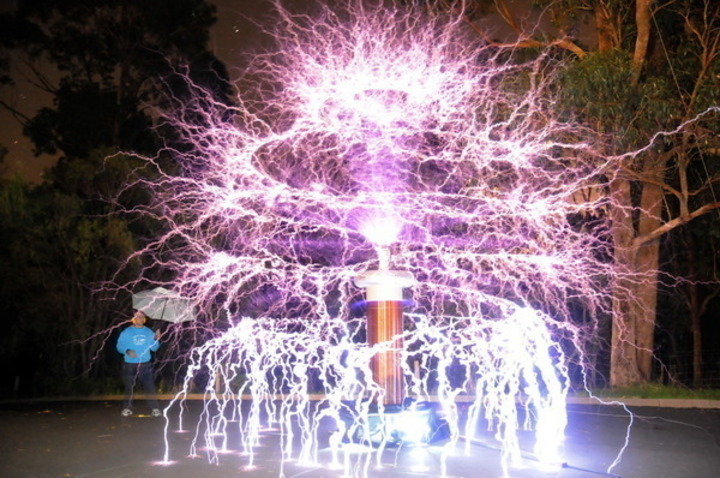 Fotografie rozsvíceného stromku