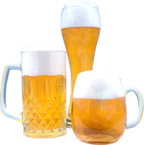 Fotografie zachycující tři sklenice s pivem