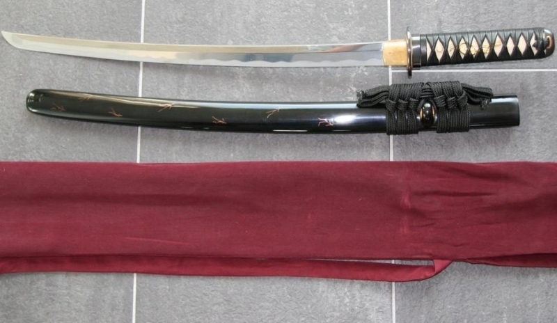 Fotografie zobrazující meč Katana - smrtící zbraň