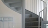 Fotografie schodiště, které může vhodně doplnit interiér bytu