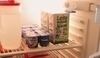 Fotografie zobrazující jídlo v lednici