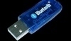 Vysílač Bluetooth připojitelný do portu USB.