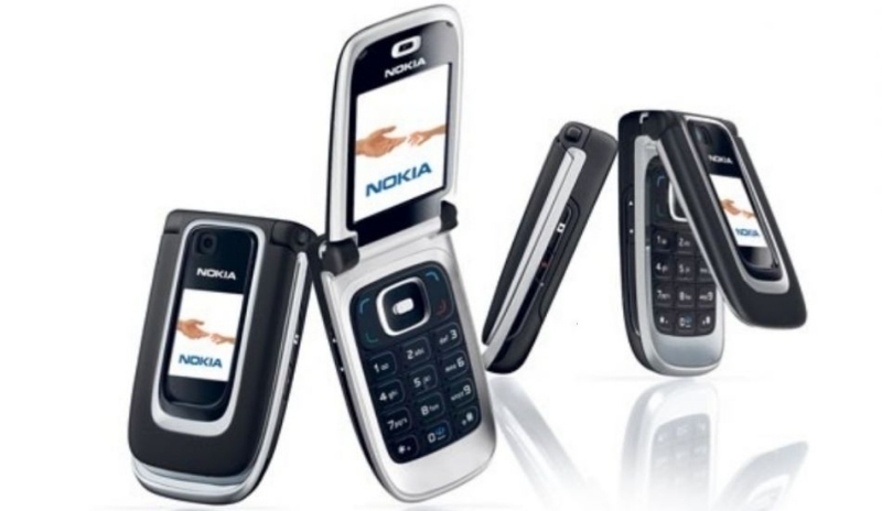 Moderně tenký mobil s lákavým designem