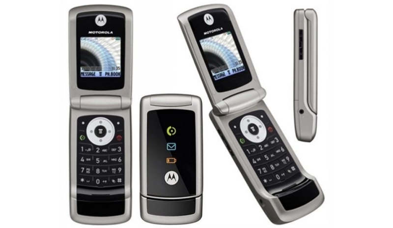 Motorola W220 - zajímavý design, co říkáte?
