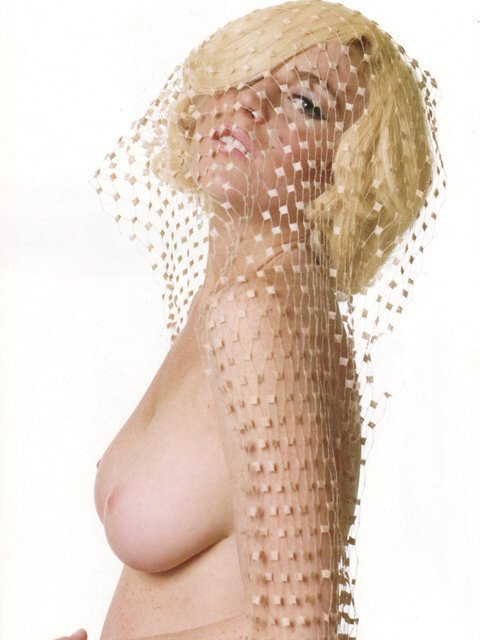 Lindsay Lohan nahá