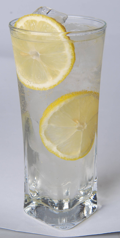 drink s citronem