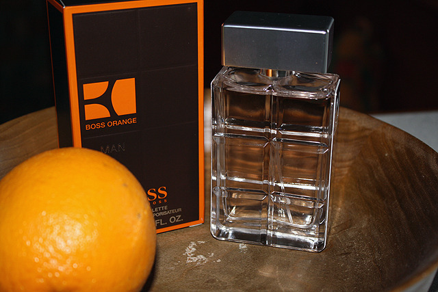 Fotografie pánského parfému Man Boss Orange 